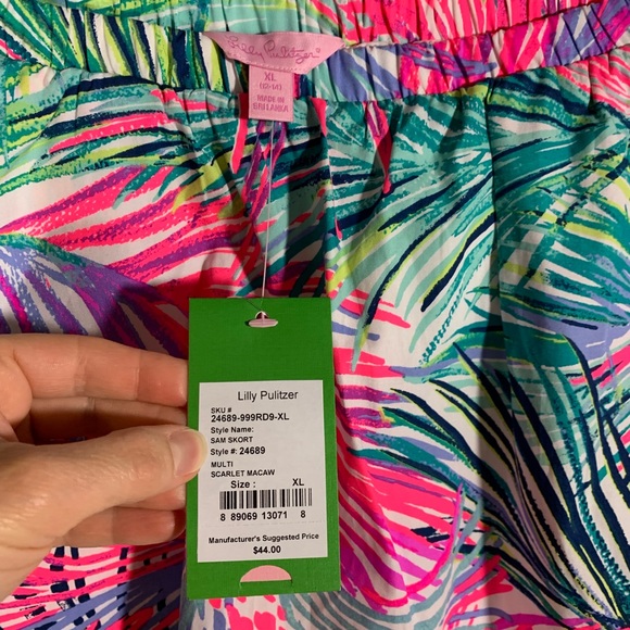 NWT Lilly Pulitzer Sam Skort in Scarlet Macaw - Picture 4 of 8